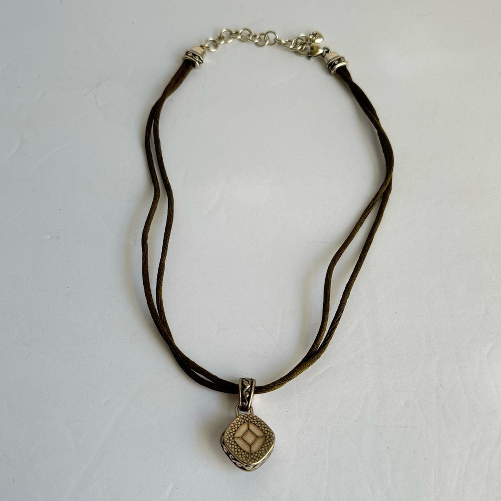 Brighton Venus Necklace Swarovski Crystal Pendant Olive Double Cord Silver Tone - Picture 6 of 11